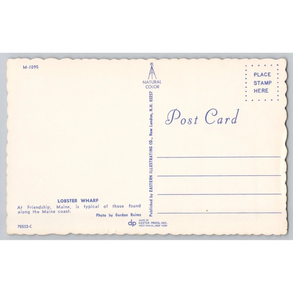 POSTCARD Friendship, Maine‎ – Lobster Wharf Harbor Scene – c.1950s Boats Fishing